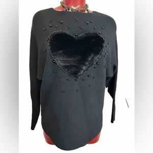NEW LIZ & LILLI SWEATER MEDIUM M -BLACK BEADS AND FURRY HEART